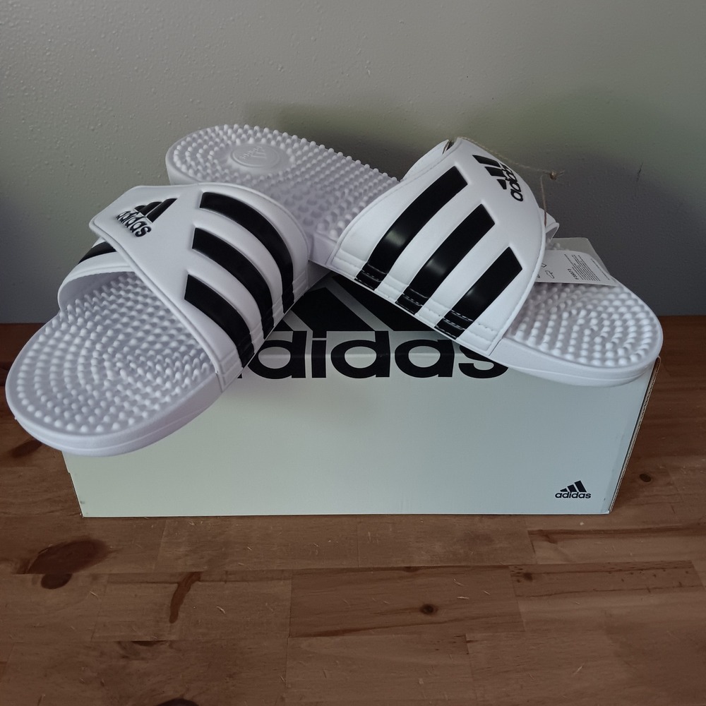 Adidas Adissage Slides Mens 17 White New Massage Footbed Sandals F35573